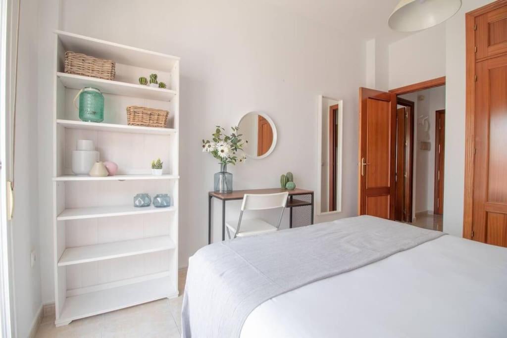 Aceite Duplex En El Centro Historico De Malaga Apartment Bagian luar foto